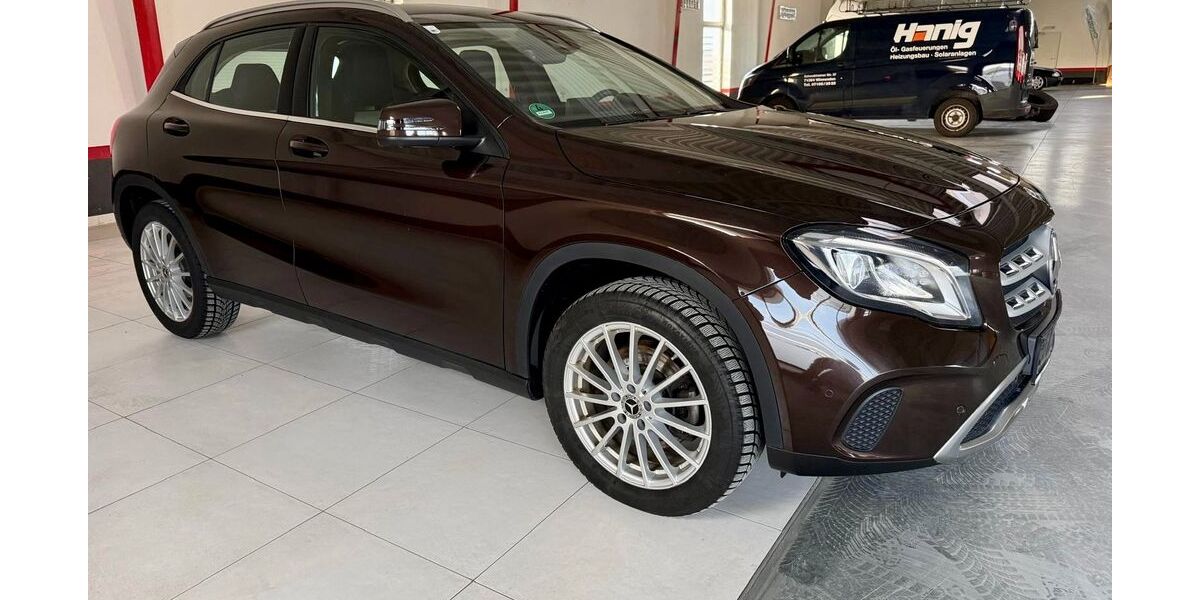 Mercedes-Benz GLA 220 149.950 km 17.900 &euro; Backnang 71522