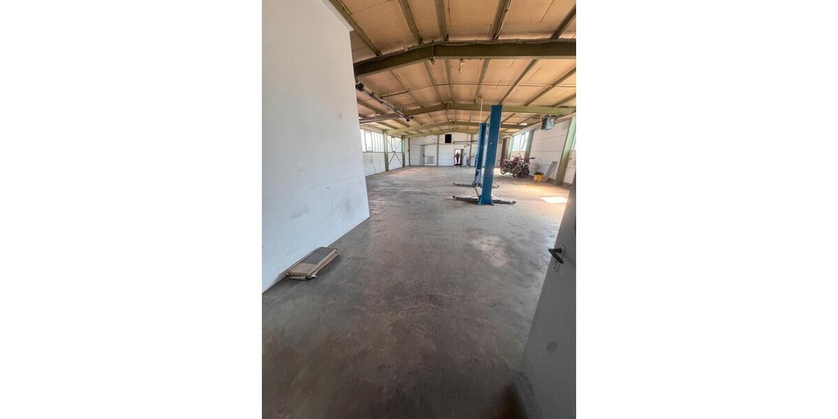 Gewerbeobjekt Böblingen Dagersheim - 3.700&euro; | Angebot:26702418