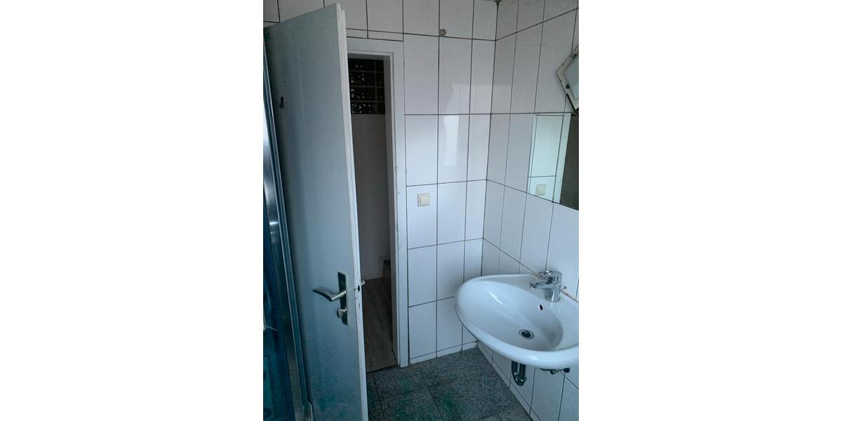 Etagenwohnung Pleidelsheim - 6 Zimmer, 110 m&sup2;, 1.450&euro; | Angebot:26432824