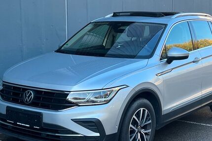 VW Tiguan 225.000 km 23.980 &euro; Sindelfingen 71065