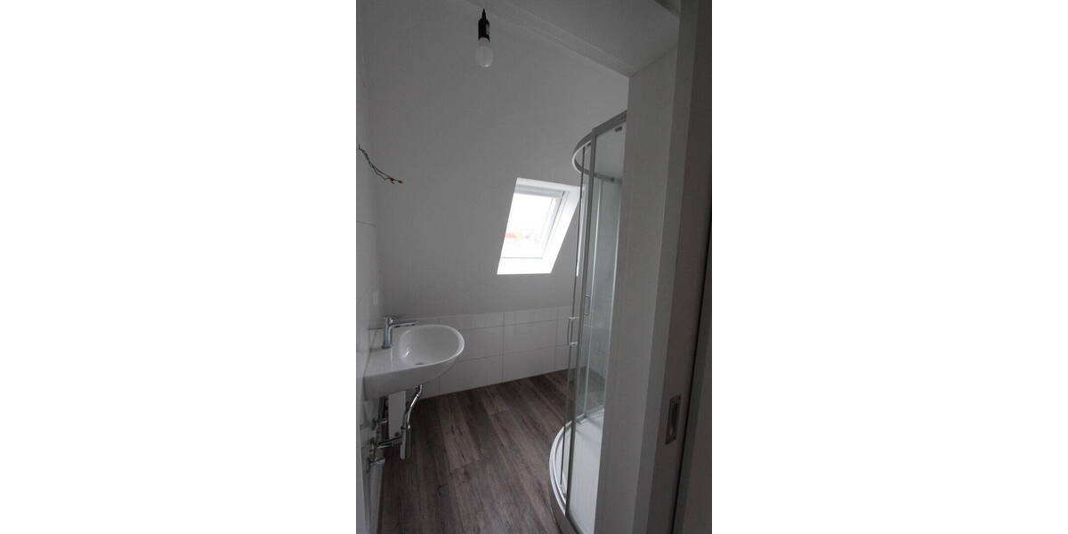 Etagenwohnung Stuttgart Wangen - 2 Zimmer, 50 m&sup2;, 185.000&euro; | Angebot:26731058