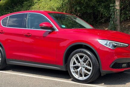 Alfa Romeo Stelvio 130.000 km 16.900 &euro; Fellbach 70736