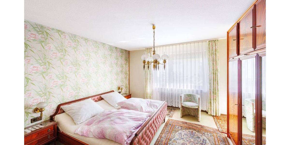 Mehrfamilienhaus, Wohnhaus Tamm - 7 Zimmer, 204 m&sup2;, 795.000&euro; | Angebot:26515207