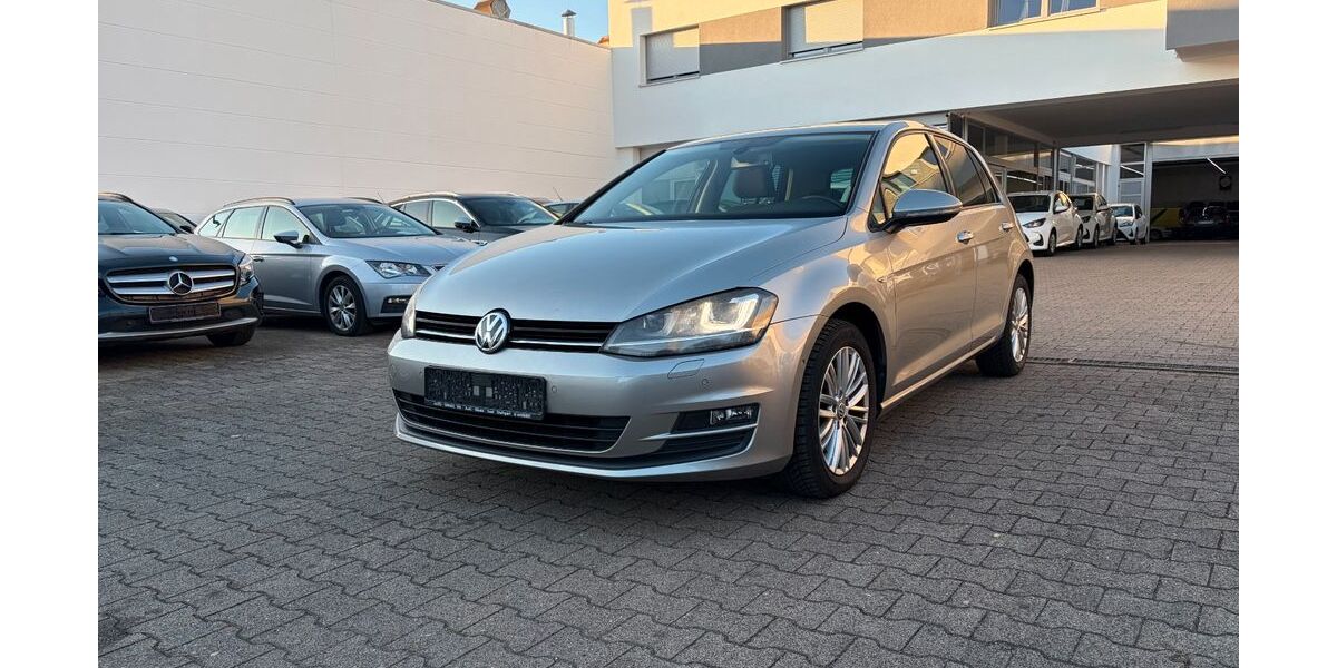 VW Golf 125.035 km 8.195 &euro; Stuttgart 70597