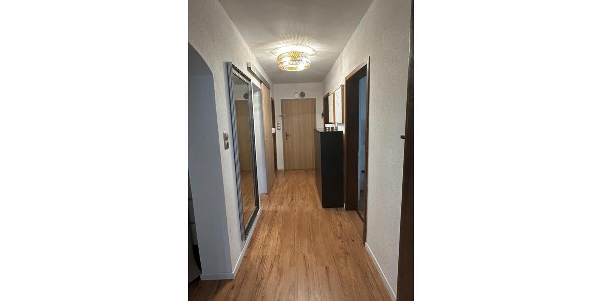 Etagenwohnung Stuttgart Mühlhausen - 1 Zimmer, 95 m&sup2;, 354.000&euro; | Angebot:27550943