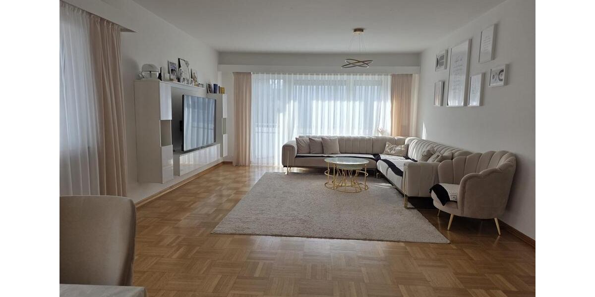 Etagenwohnung Waldenbuch - 3.5 Zimmer, 95 m&sup2;, 1.270&euro; | Angebot:25989278