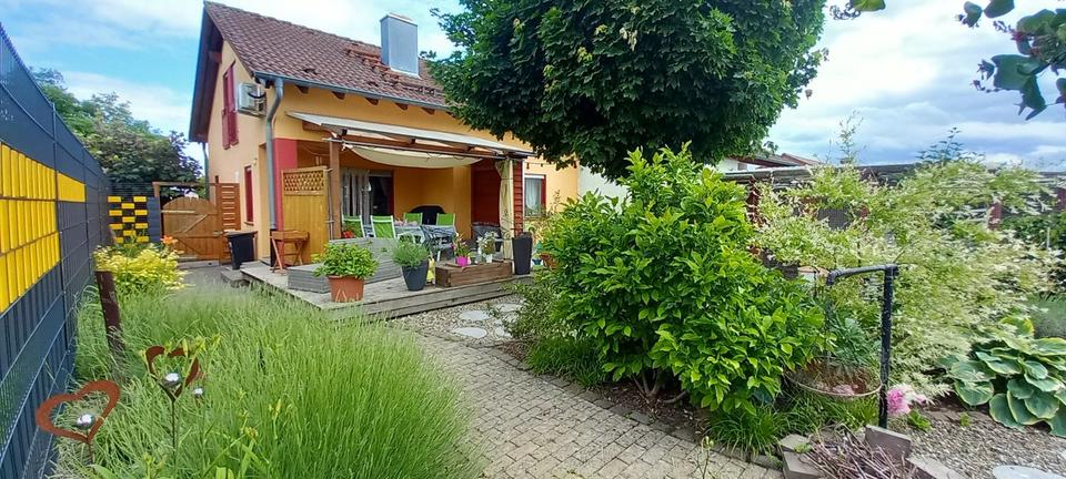 Doppelhaushälfte Brackenheim - 3 Zimmer, 115 m&sup2;, 495.000&euro; | Angebot:26878670