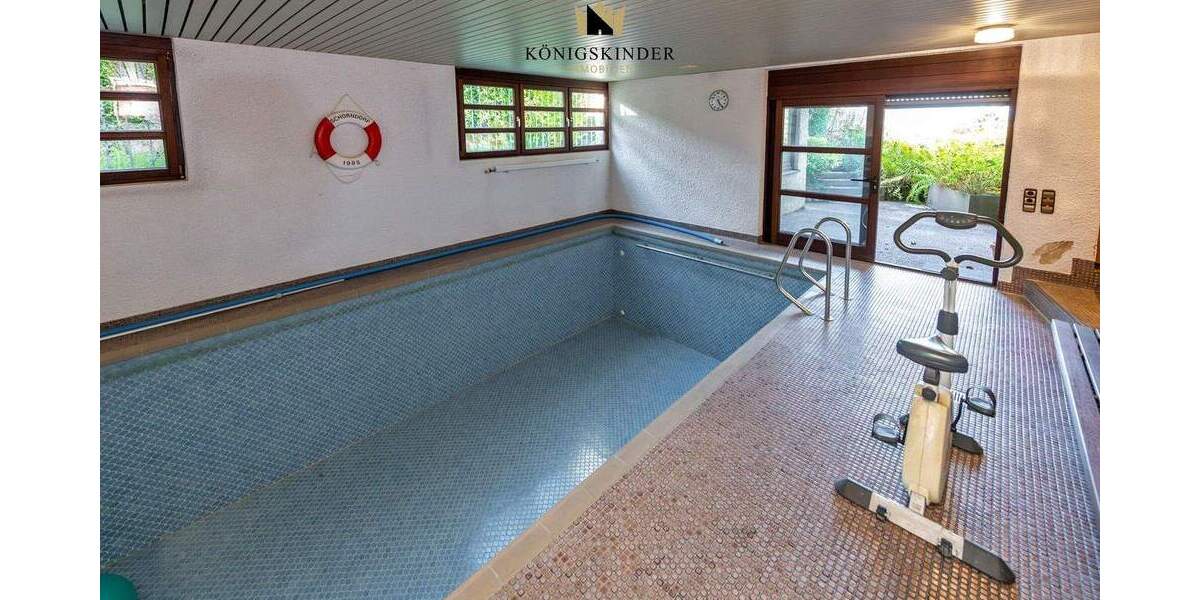 Einfamilienhaus Schorndorf - 7 Zimmer, 240 m&sup2;, 980.000&euro; | Angebot:25731507