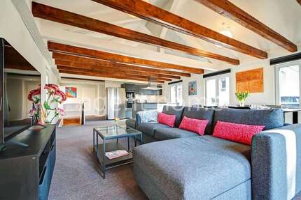 Wohnung Stuttgart Degerloch - 3 Zimmer, 106 m&sup2;, 2.410&euro; | Angebot:26005346