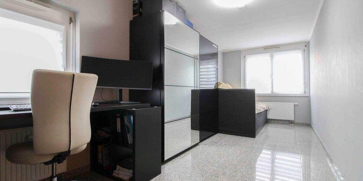 Einfamilienhaus Stuttgart Hausen - 4 Zimmer, 649.000&euro; | Angebot:25698095