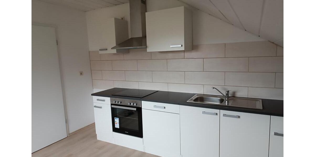 Dachgeschoßwohnung Spiegelberg - 4 Zimmer, 83 m&sup2;, 770&euro; | Angebot:27539446
