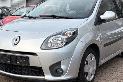 Renault Twingo 151.250 km 2.495 &euro; Stuttgart 70597