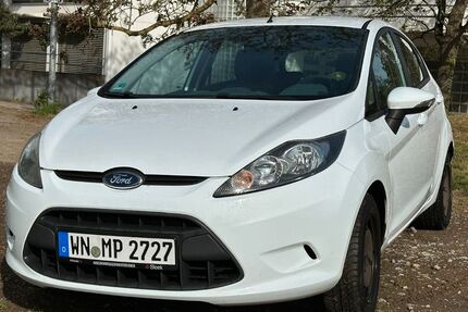 Ford Fiesta 190.000 km 2.500 &euro; Waiblingen 71336