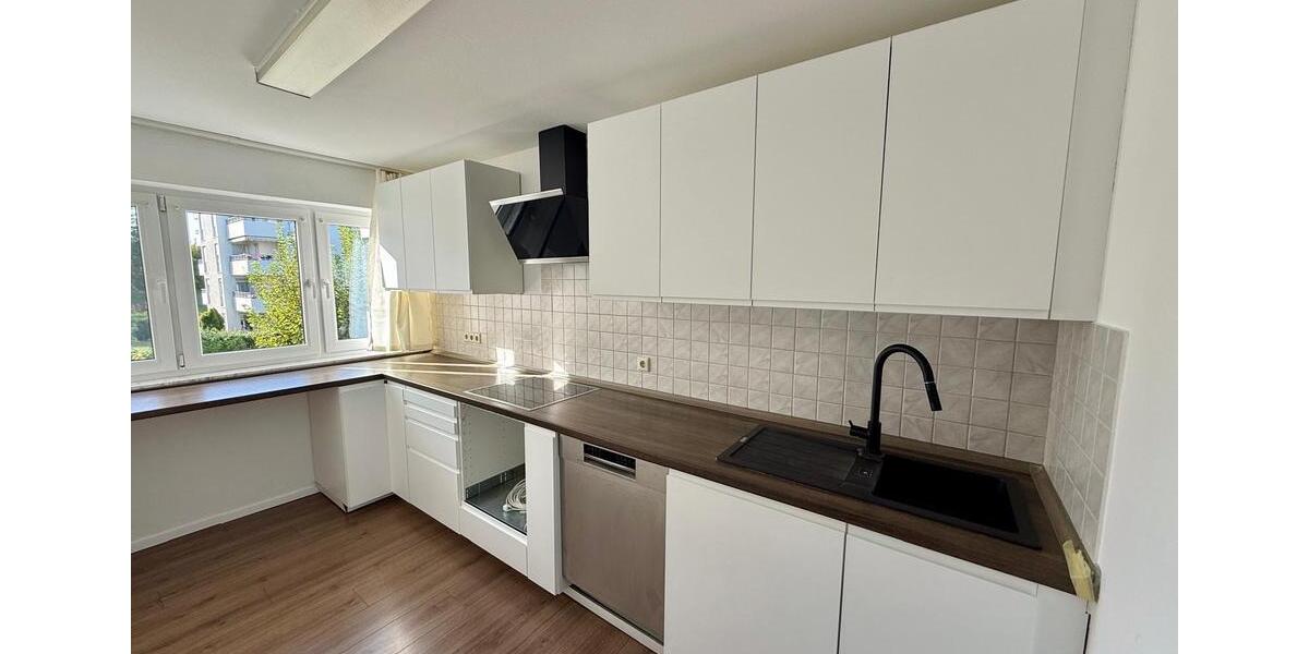 Etagenwohnung Fellbach Oeffingen - 3 Zimmer, 86 m&sup2;, 1.500&euro; | Angebot:27576311