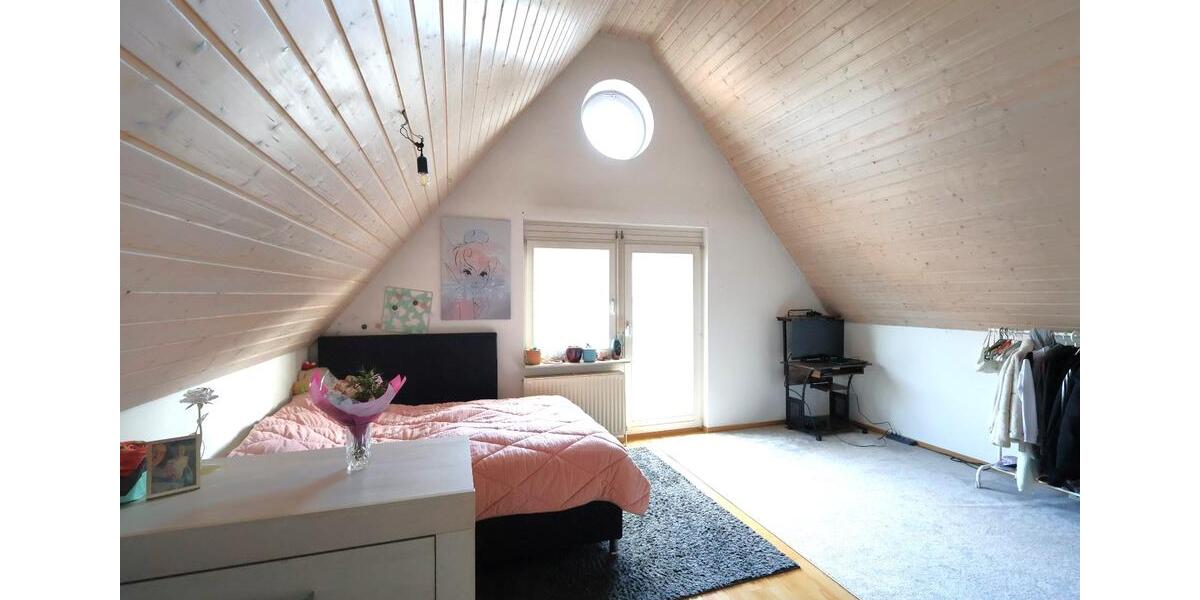 Maisonettenwohnung Bönnigheim - 3 Zimmer, 105 m&sup2;, 336.000&euro; | Angebot:25945418