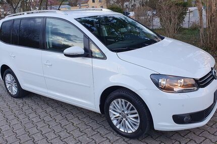 VW Touran 122.893 km 7.450 &euro; Mühlacker / Enzberg 75417