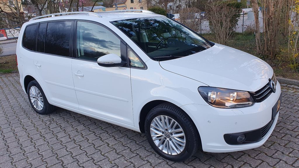VW Touran 122.893 km 7.450 &euro; Mühlacker / Enzberg 75417