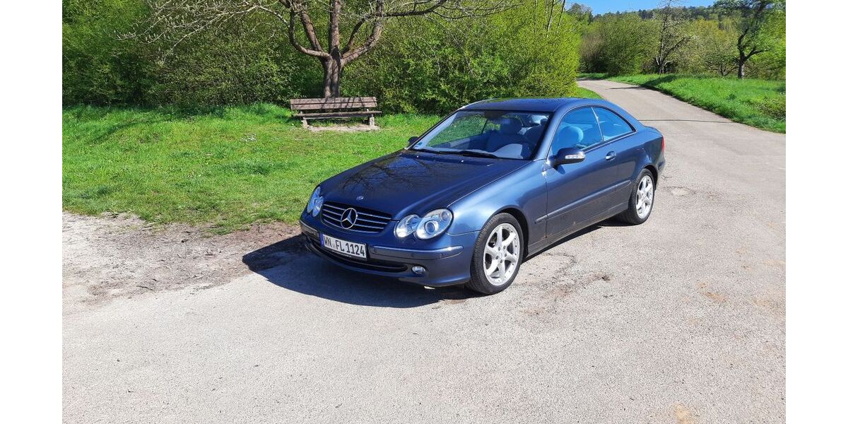 Mercedes-Benz CLK 200 318.000 km 2.500 &euro; Urbach 73660