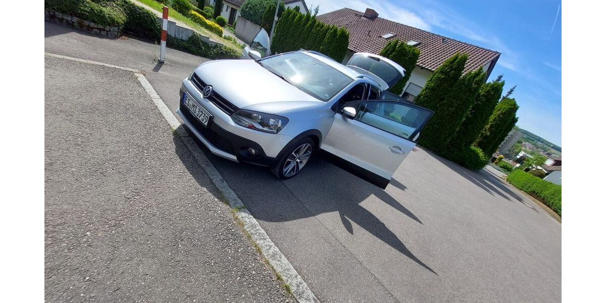 VW Polo 131.800 km 5.900 &euro; Sindelfingen 71069