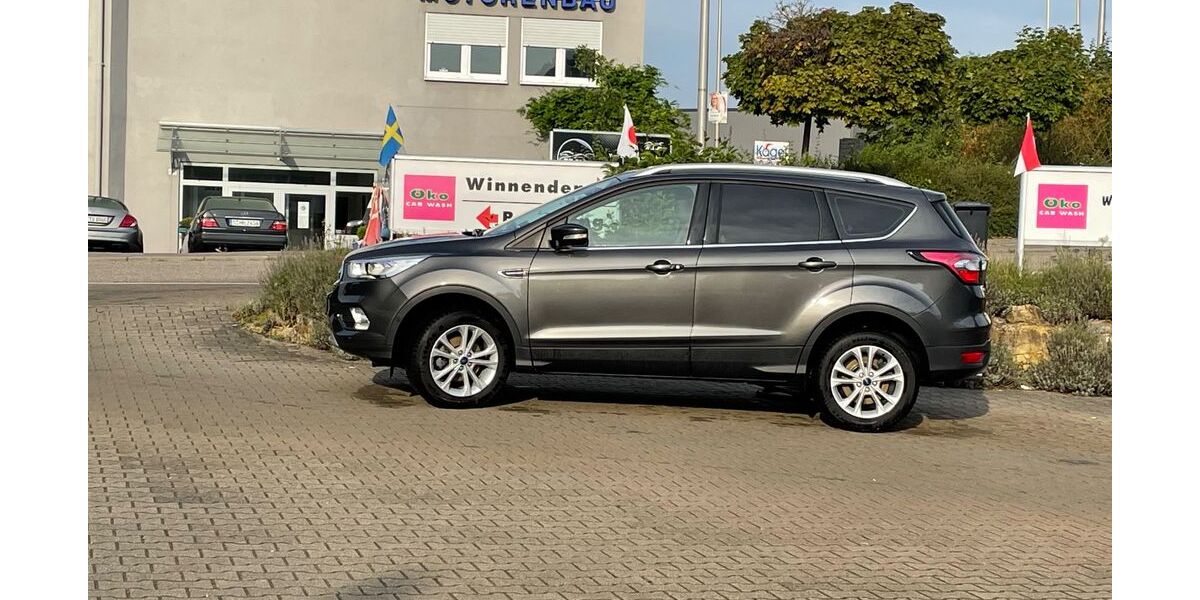 Ford Kuga 150.000 km 13.800 &euro; Marbach 71672