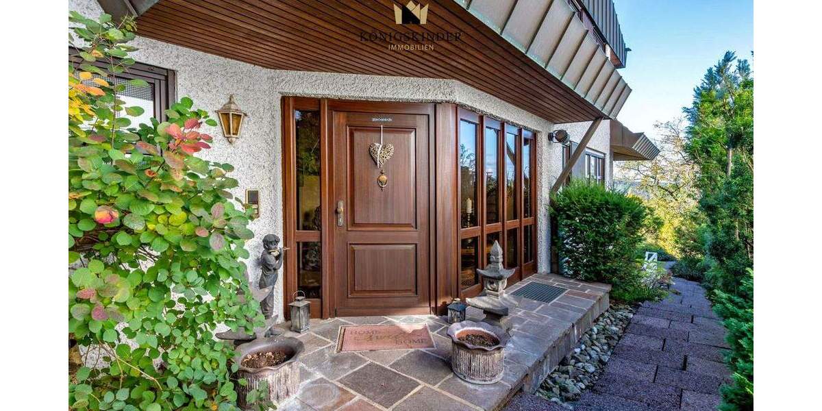 Einfamilienhaus Schorndorf - 7 Zimmer, 240 m&sup2;, 980.000&euro; | Angebot:25731507