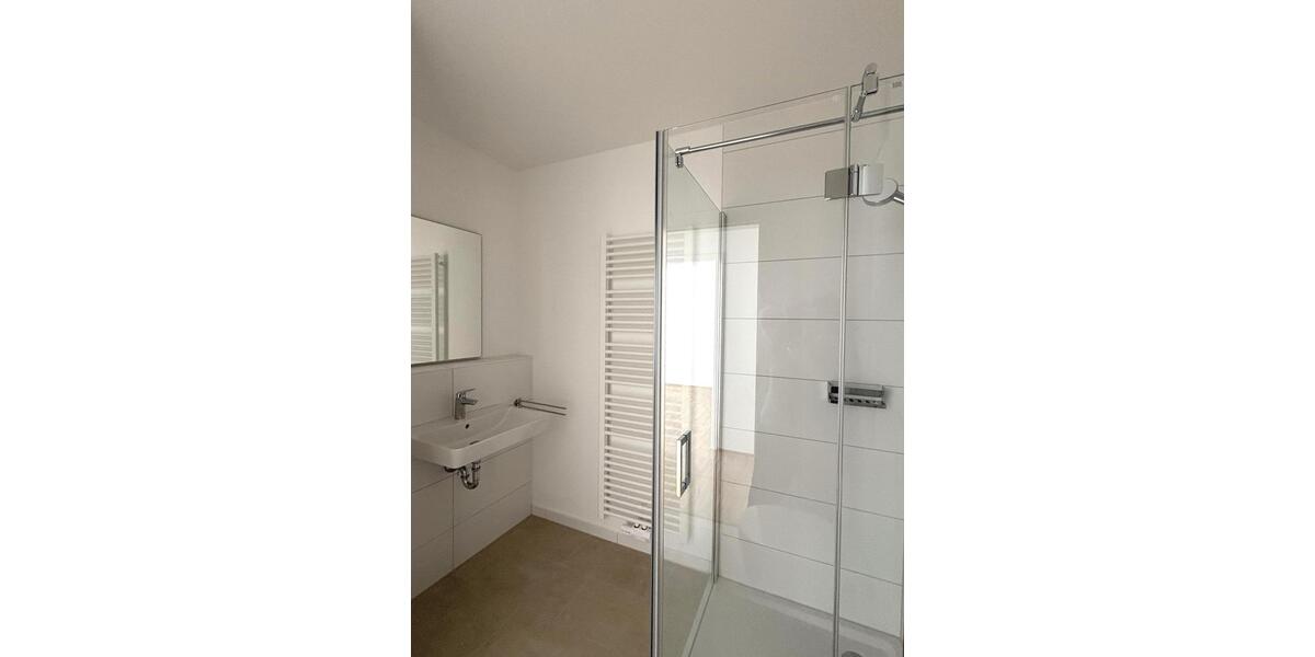 Etagenwohnung Leonberg - 3 Zimmer, 83 m&sup2;, 1.551&euro; | Angebot:23644757