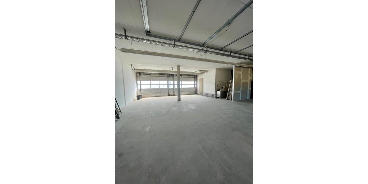 Gewerbeobjekt Ditzingen - 2.600&euro; | Angebot:25596910