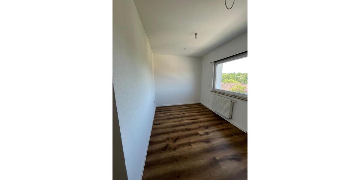 Etagenwohnung Denkendorf - 3 Zimmer, 74 m&sup2;, 1.250&euro; | Angebot:25721465