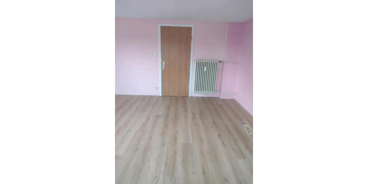 Erdgeschoßwohnung Großerlach - 3 Zimmer, 76 m&sup2;, 790&euro; | Angebot:25783424