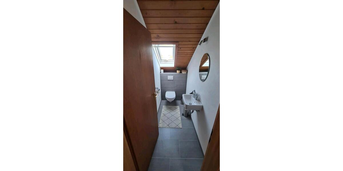 Dachgeschoßwohnung Bietigheim-Bissingen Bissingen - 3 Zimmer, 66 m&sup2;, 1.150&euro; | Angebot:27569540