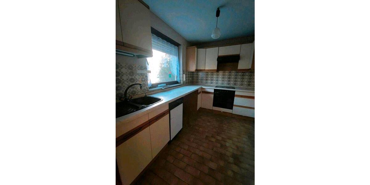Doppelhaushälfte Leonberg - 6 Zimmer, 146 m&sup2;, 500.000&euro; | Angebot:26597536