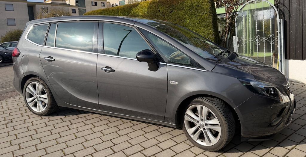 Opel Zafira Tourer 110.000 km 9.800 &euro; Hemmingen 71282