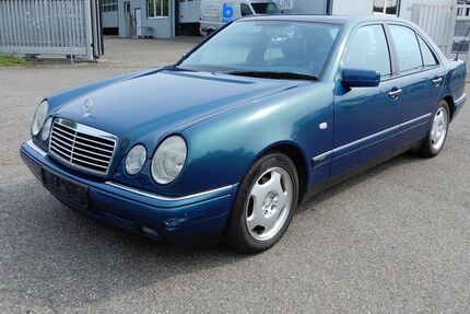Mercedes-Benz E 230 176.000 km 3.950 &euro; Markgröningen 71706