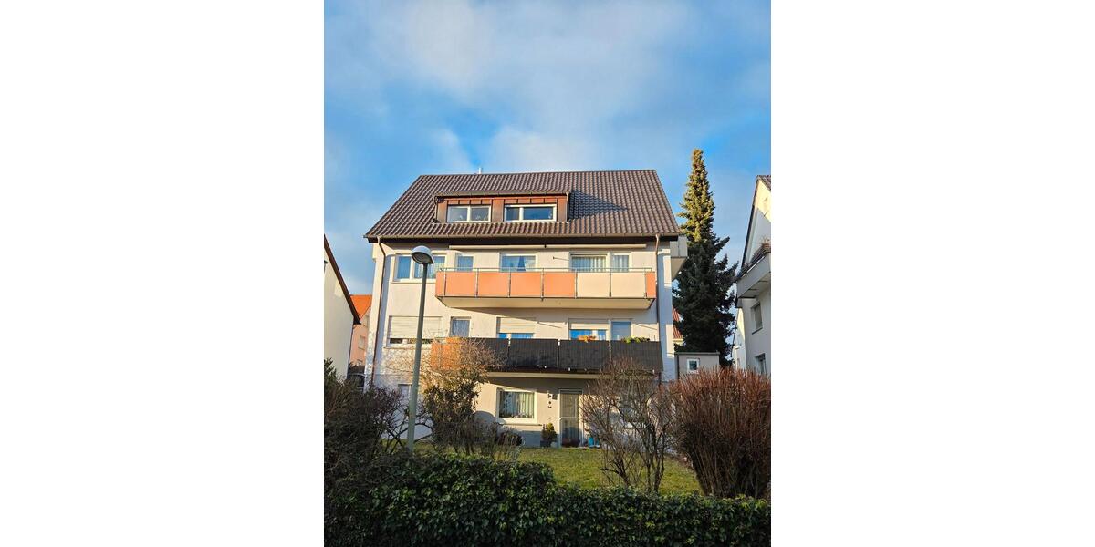 Dachgeschoßwohnung Stuttgart Neuwirtshaus - 3.5 Zimmer, 86 m&sup2;, 399.000&euro; | Angebot:26052030