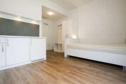 Zimmer Stuttgart Am Pragfriedhof - 1 Zimmer, 1.150&euro; | Angebot:23977814