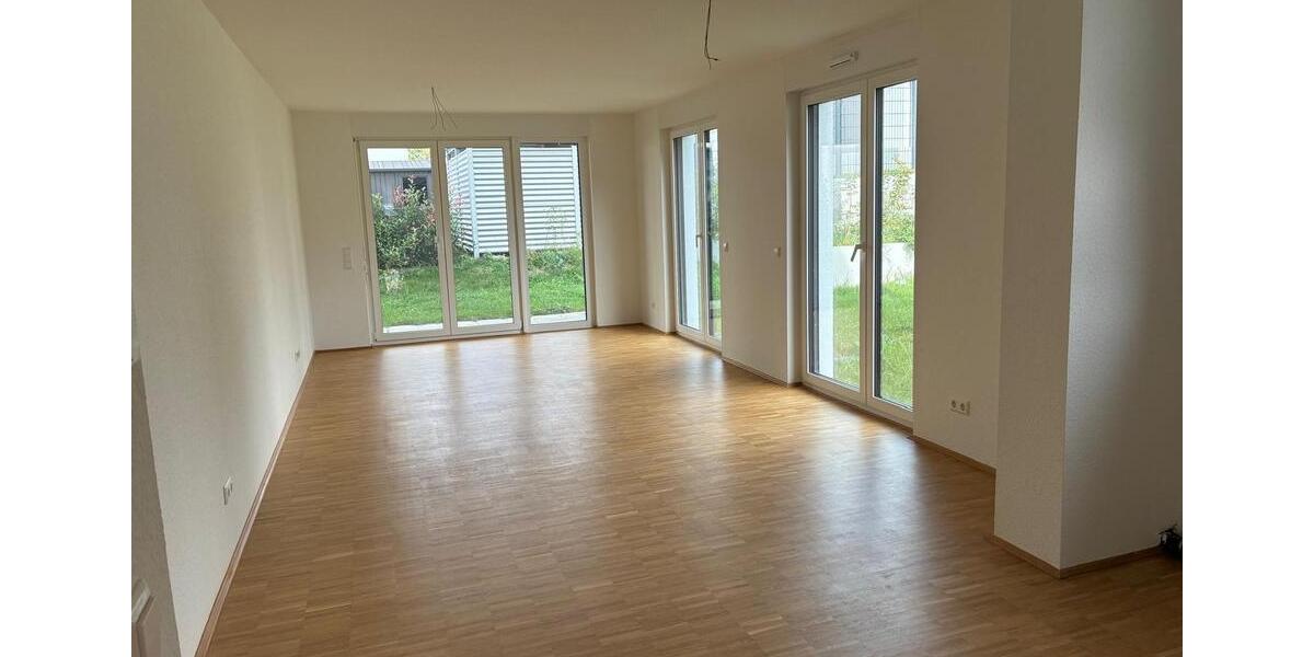 Erdgeschoßwohnung Winnenden - 2 Zimmer, 64 m&sup2;, 1.180&euro; | Angebot:27553692