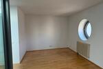 Einfamilienhaus Stuttgart Mühlhausen - 2 Zimmer, 81 m&sup2;, 1.598&euro; | Angebot:25375005