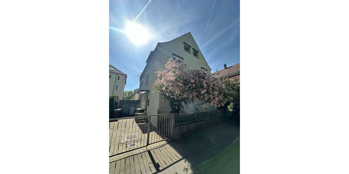 Einfamilienhaus Ludwigsburg Pflugfelden - 9 Zimmer, 190 m&sup2;, 649.000&euro; | Angebot:27464816
