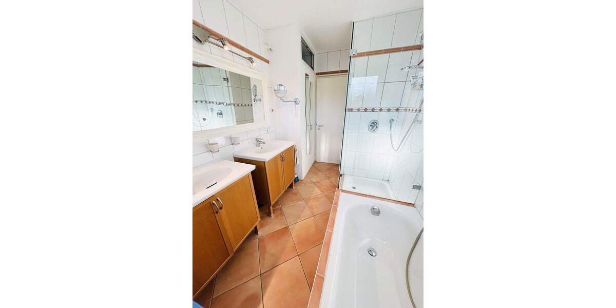 Etagenwohnung Remshalden Grunbach - 4 Zimmer, 109 m&sup2;, 398.000&euro; | Angebot:25724289