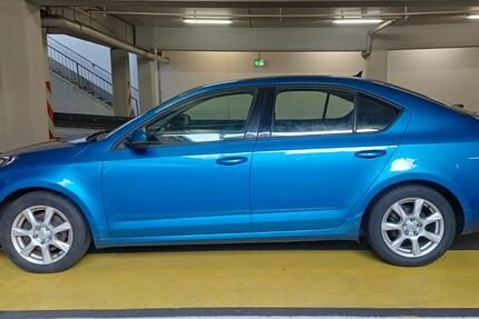 Skoda Octavia 200.000 km 8.800 &euro; Esslingen am Neckar 73733