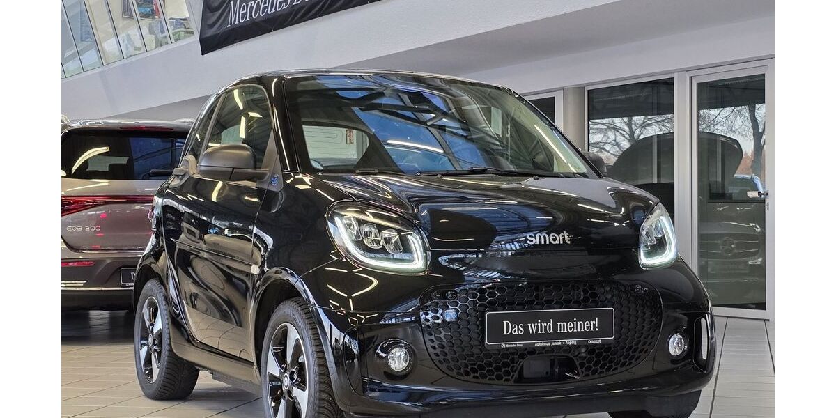 Smart ForTwo 16.243 km 17.450 &euro; Asperg 71679