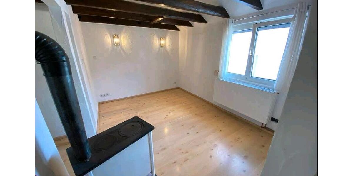 Einfamilienhaus Wernau (Neckar) - 3 Zimmer, 102 m&sup2;, 270.000&euro; | Angebot:27158260