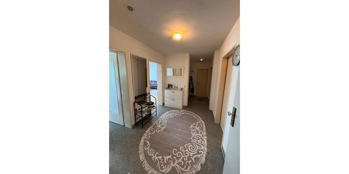 Etagenwohnung Sindelfingen Sindelfingen (Stadt) - 3.5 Zimmer, 78 m&sup2;, 320.000&euro; | Angebot:26889121