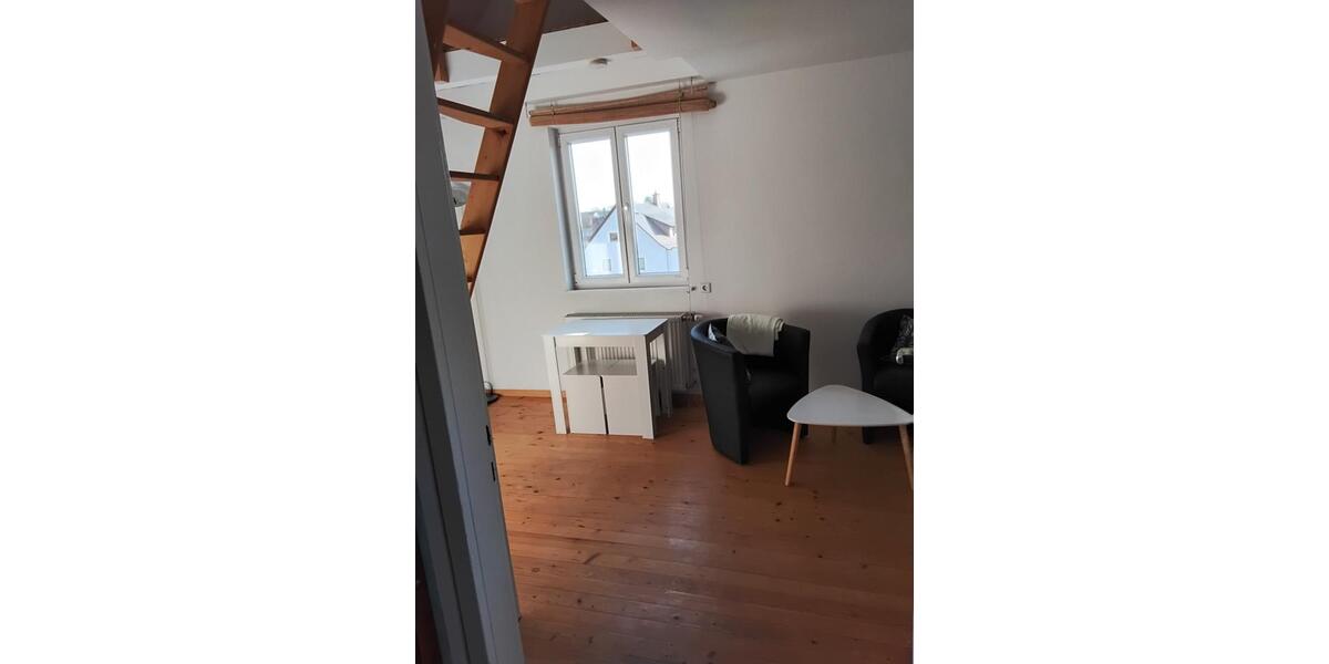 Etagenwohnung Stuttgart Feuerbach - 1.5 Zimmer, 30 m&sup2;, 720&euro; | Angebot:25283979