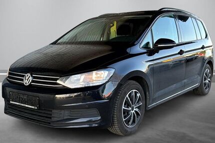 VW Touran 130.000 km 15.490 &euro; Weinstadt 71384