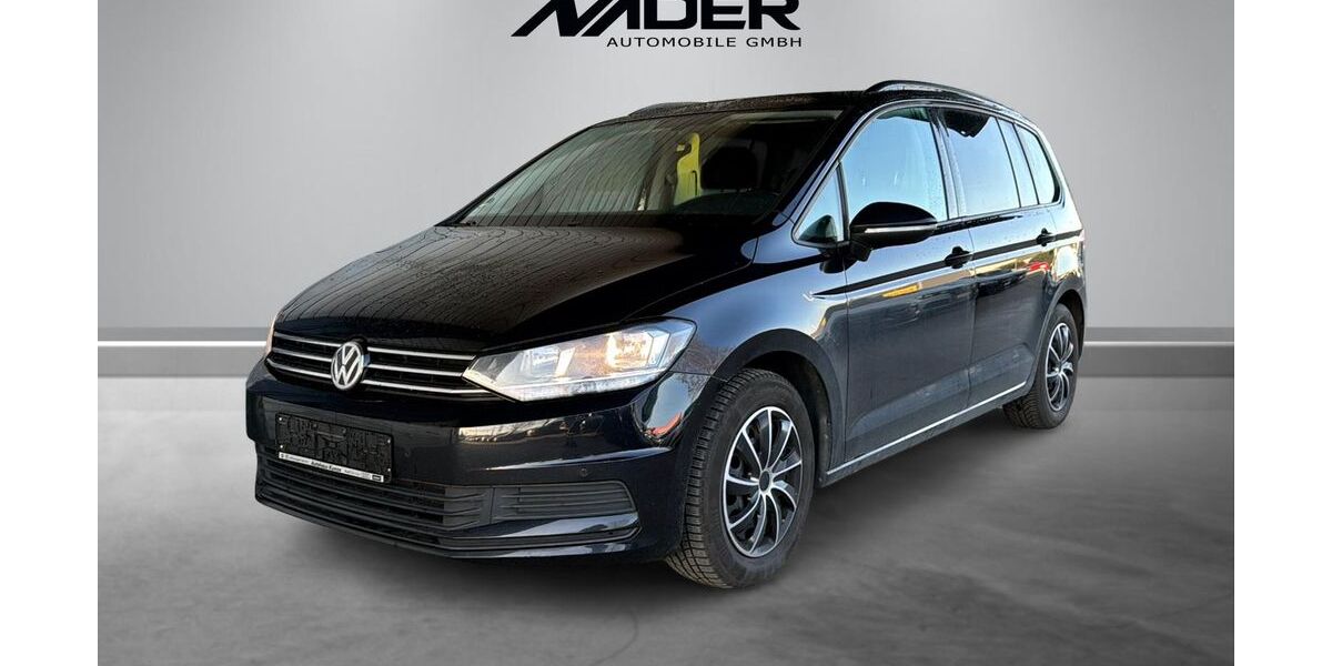 VW Touran 130.000 km 15.490 &euro; Weinstadt 71384