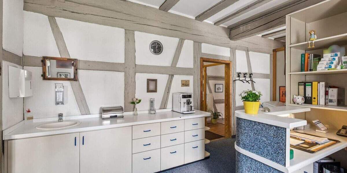 Gewerbeobjekt Ludwigsburg Oßweil - 3 Zimmer, 100 m&sup2;, 299.000&euro; | Angebot:25777877