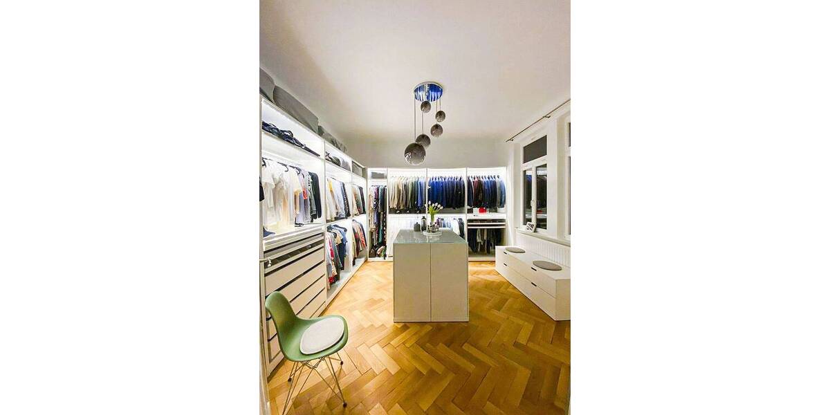 Etagenwohnung Stuttgart Mitte - 5 Zimmer, 165 m&sup2;, 1.080.000&euro; | Angebot:26037292