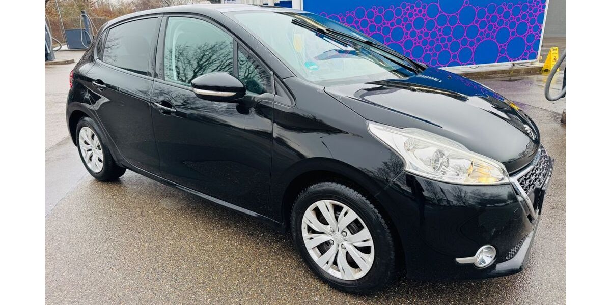 Peugeot 208 60.000 km 5.499 &euro; Filderstadt 70794
