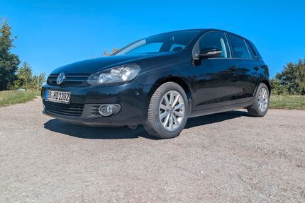 VW Golf 228.000 km 5.900 &euro; Böblingen 71032